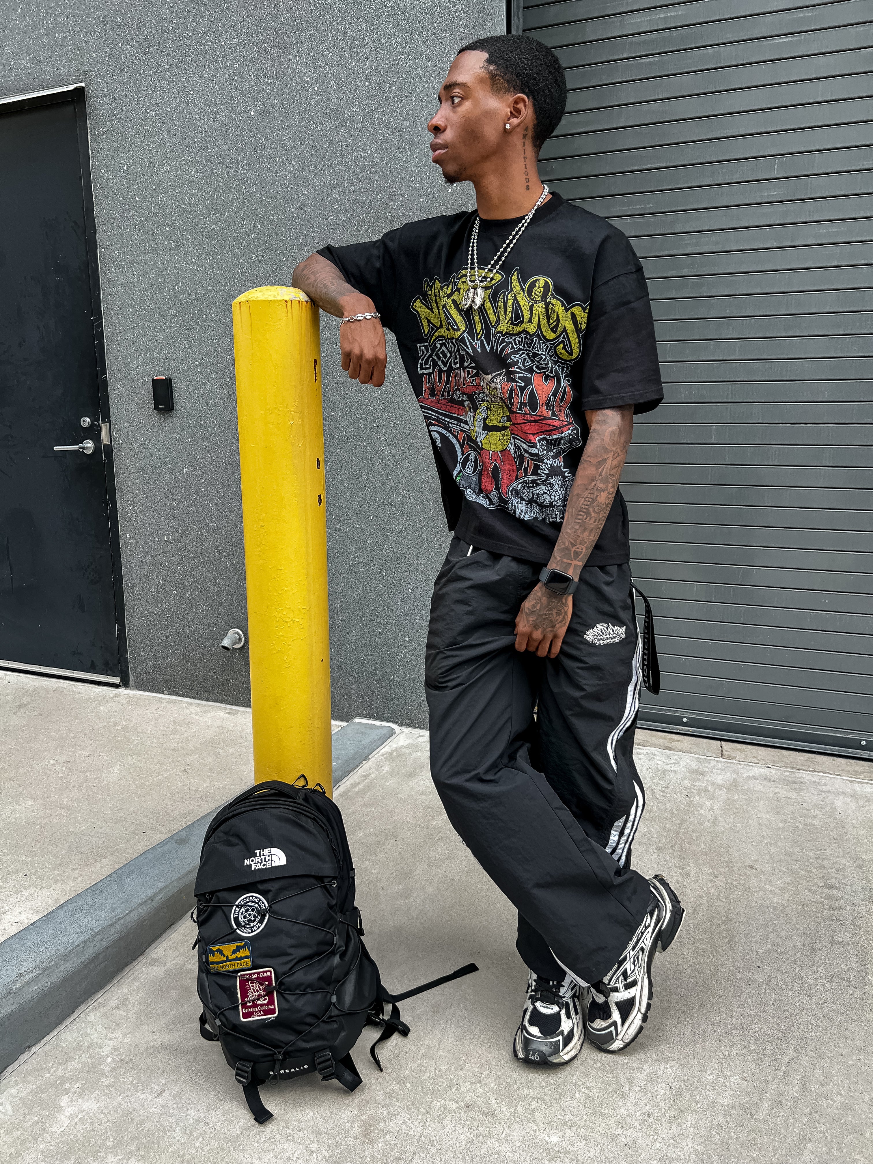 NYLON TRACKPANTS (BLACK)